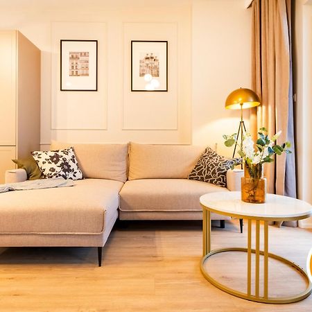Apartamentysnu, Wola Tower Z Parkingiem Варшава Екстер'єр фото